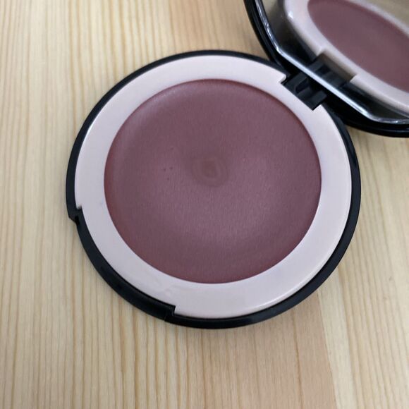 Doll 10 HydraGel Cream Blush Balm in Vegas Nights - Picture 2 of 4